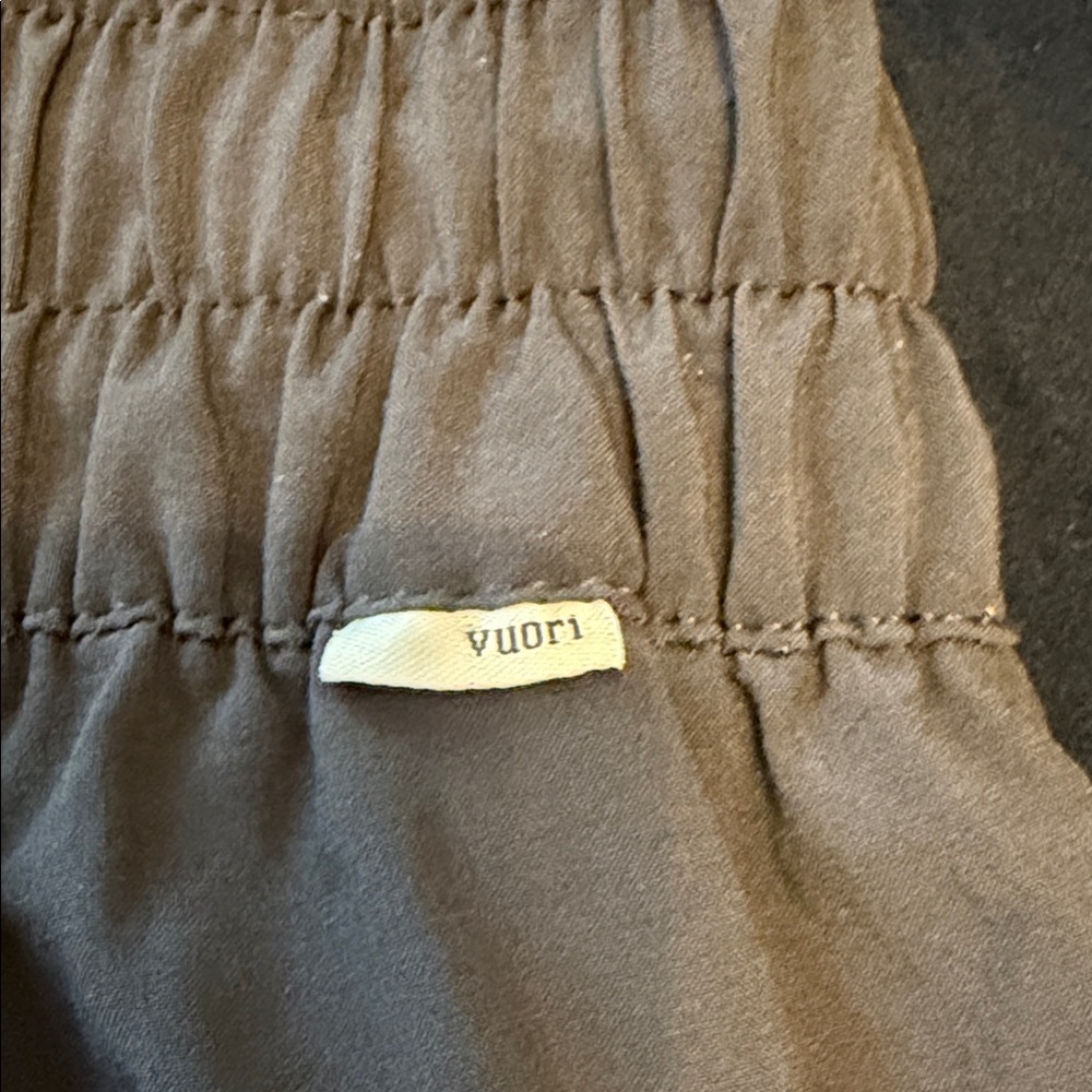 Vuori Charcoal Cargo Joggers - Picture 2 of 4